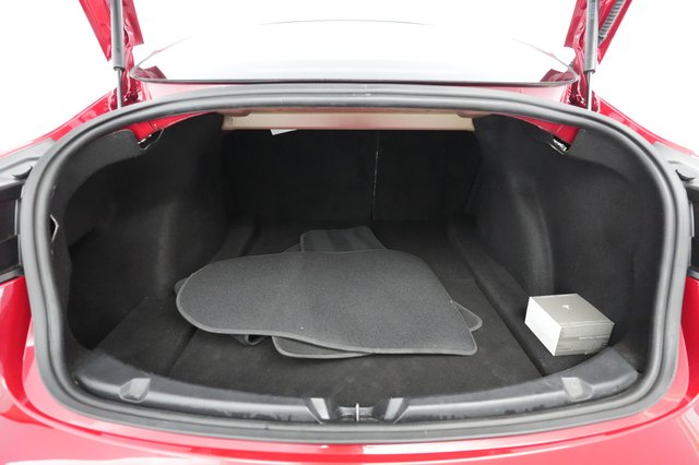 2018 Tesla Model 3 — photo 24 of 42