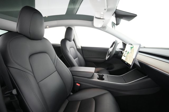 2021 Tesla Model Y — photo 20 of 22