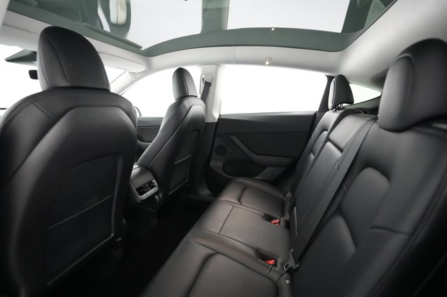 2021 Tesla Model Y — photo 18 of 22