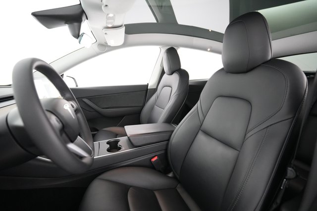 2021 Tesla Model Y — photo 3 of 22