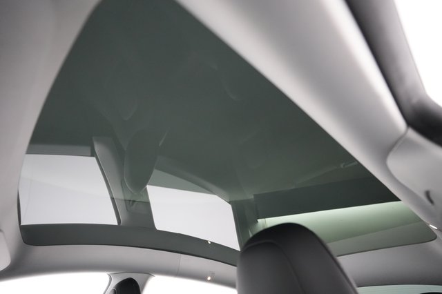 2021 Tesla Model Y — photo 19 of 22