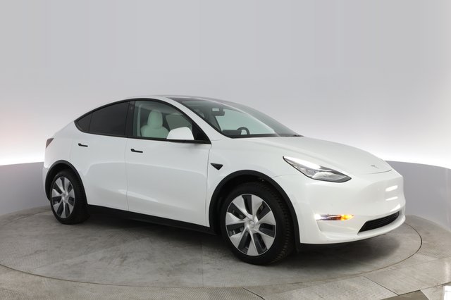 2021 Tesla Model Y — photo 7 of 25