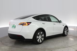 2021 Tesla Model Y — photo 3 of 25