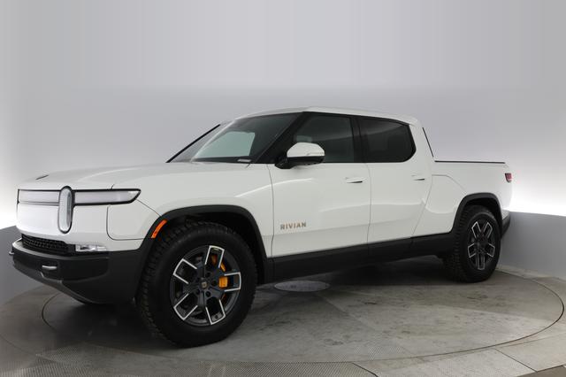 2022 Rivian R1T — photo 10 of 23