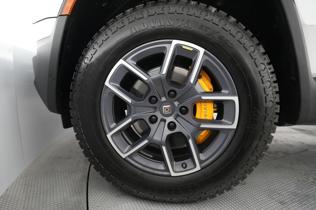 2022 Rivian R1T