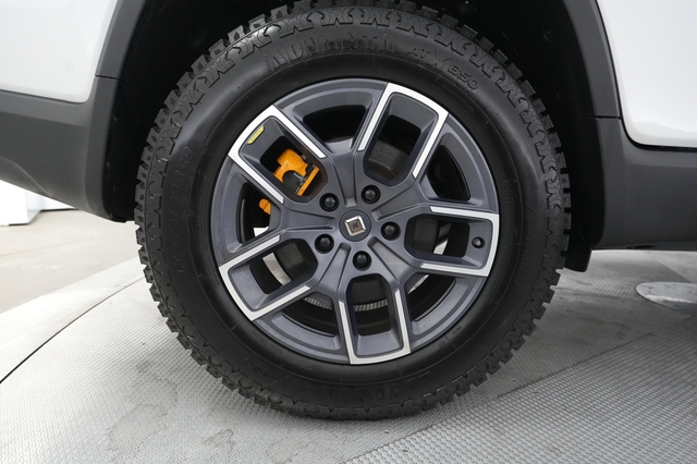 2022 Rivian R1T