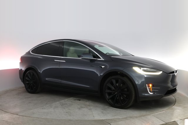 2020 Tesla Model X — photo 7 of 46