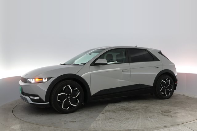 2023 Hyundai IONIQ 5 — photo 10 of 46