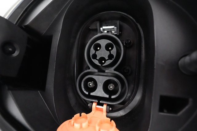 2022 Chevrolet Bolt EUV — photo 8 of 21