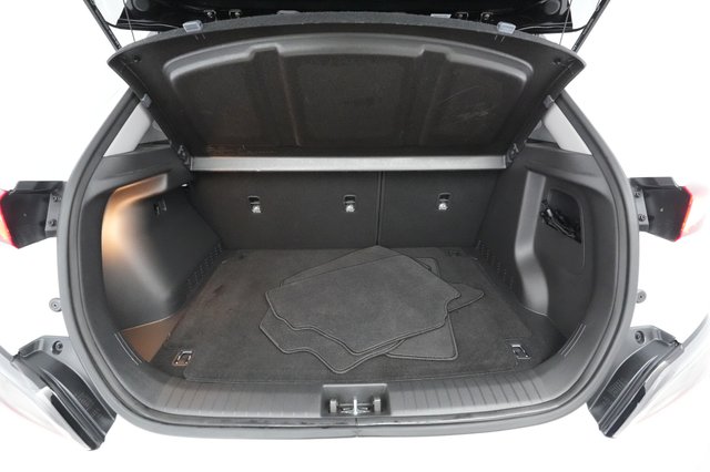 2022 Hyundai Kona — photo 19 of 28