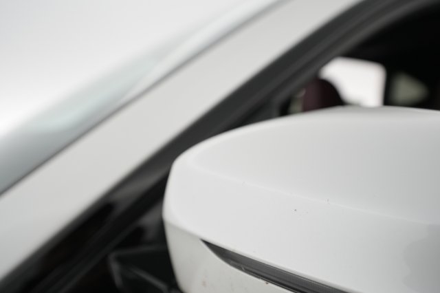 2022 BMW i4 — photo 51 of 61