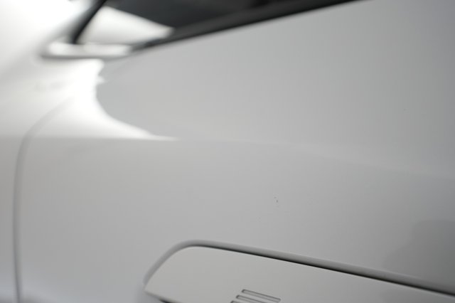 2022 BMW i4 — photo 24 of 61