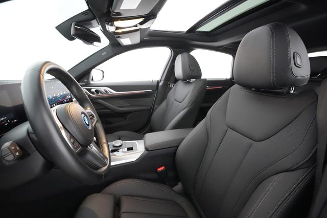 2024 BMW i4 — photo 2 of 24