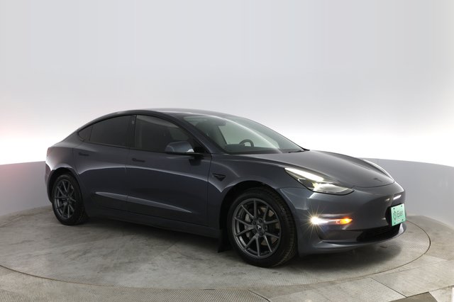 2022 Tesla Model 3 — photo 7 of 55