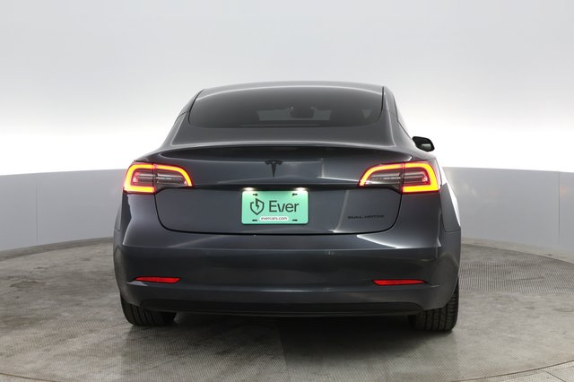2022 Tesla Model 3 — photo 8 of 55