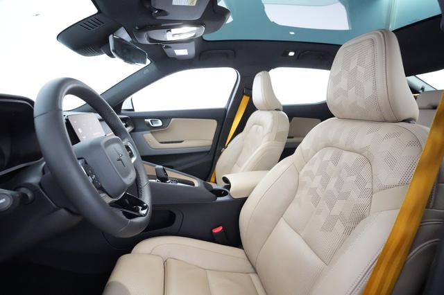2022 Polestar 2 — photo 2 of 26