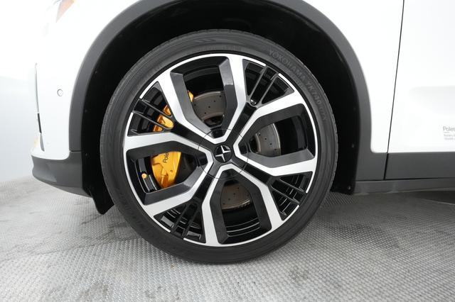 2022 Polestar 2 — photo 7 of 26