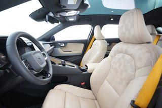 2022 Polestar 2 — photo 15 of 34