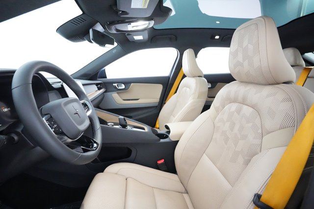 2022 Polestar 2 — photo 15 of 34
