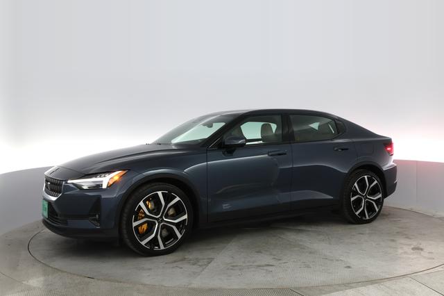 2022 Polestar 2 — photo 10 of 34