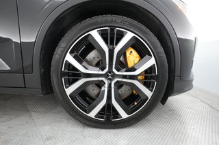2022 Polestar 2 — photo 13 of 34