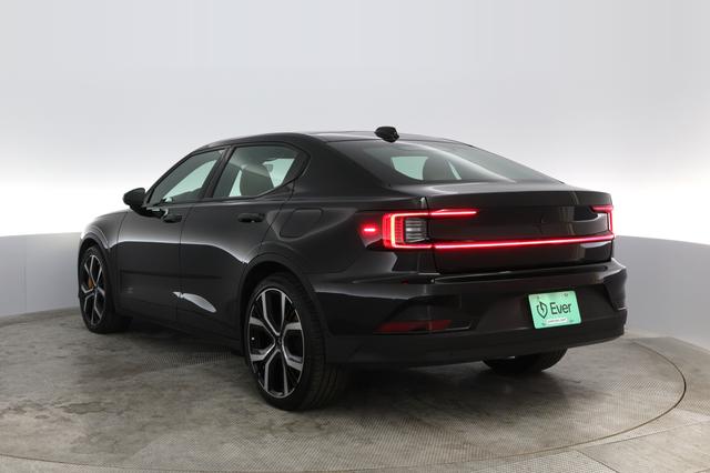 2022 Polestar 2 — photo 9 of 34