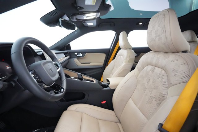 2022 Polestar 2 — photo 15 of 34
