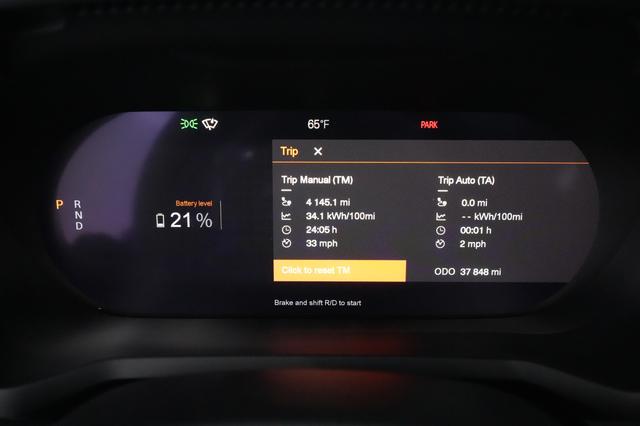 2022 Polestar 2 — photo 4 of 34