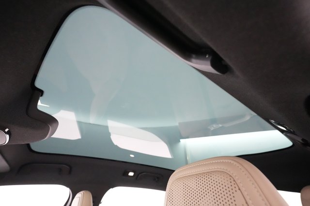 2021 Polestar 2 — photo 18 of 40