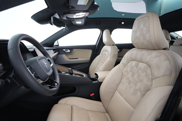 2021 Polestar 2 — photo 15 of 40