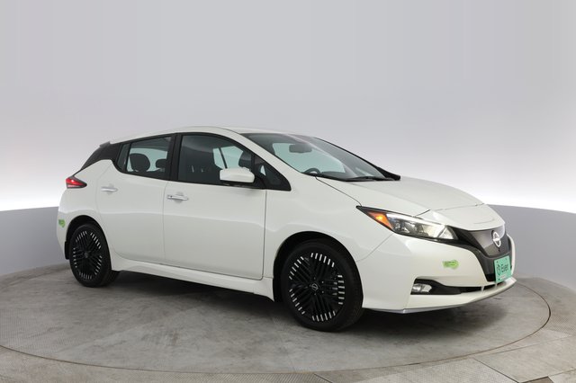 2024 Nissan LEAF — photo 7 of 22