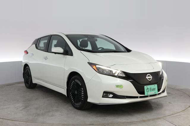 2024 Nissan LEAF — photo 6 of 22