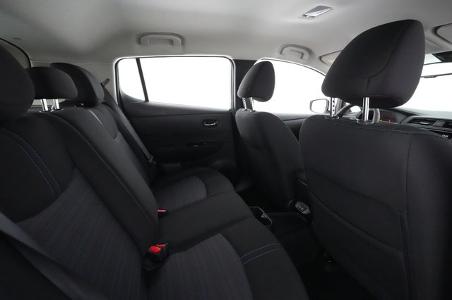 2024 Nissan LEAF — photo 3 of 22