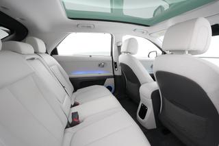 2023 Hyundai IONIQ 5 — photo 3 of 31