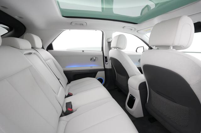 2023 Hyundai IONIQ 5 — photo 3 of 31