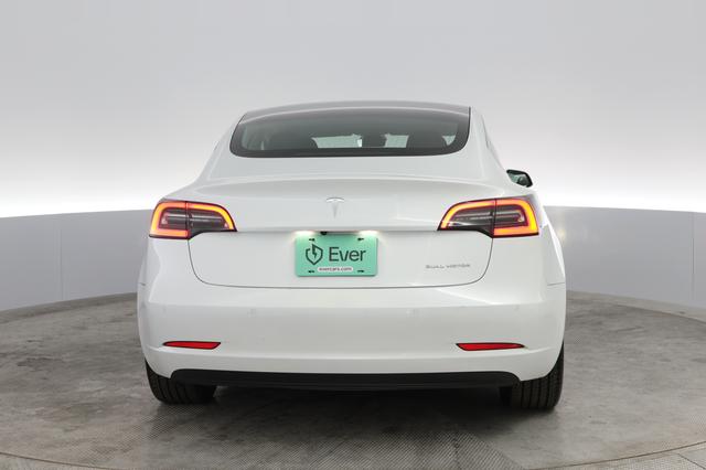 2019 Tesla Model 3 — photo 8 of 28