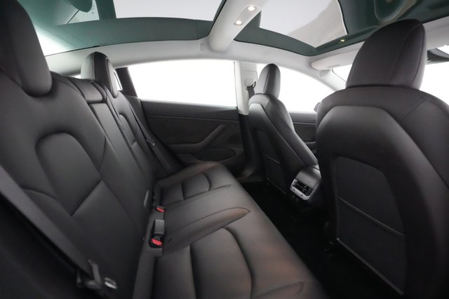 2019 Tesla Model 3 — photo 3 of 28