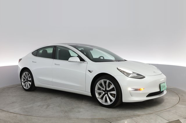 2019 Tesla Model 3 — photo 7 of 28