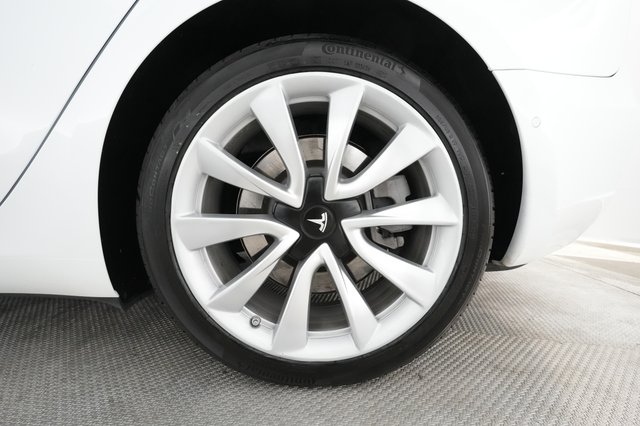 2019 Tesla Model 3 — photo 12 of 28