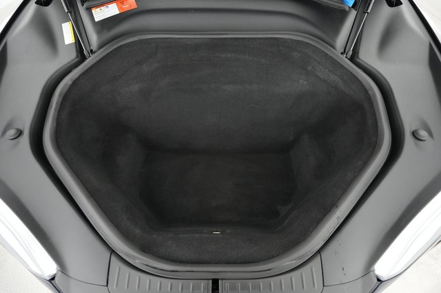 2015 Tesla Model S — photo 20 of 22