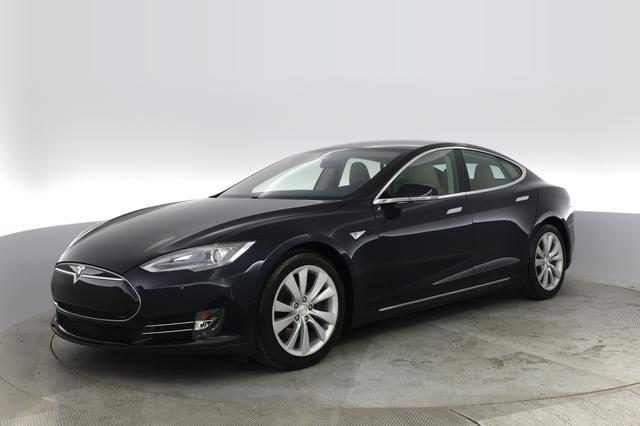 2015 Tesla Model S — VIN 5YJSA1H26FFP70859