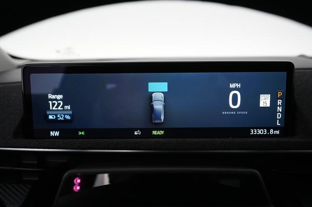 2023 Ford Mustang Mach-E — photo 4 of 38