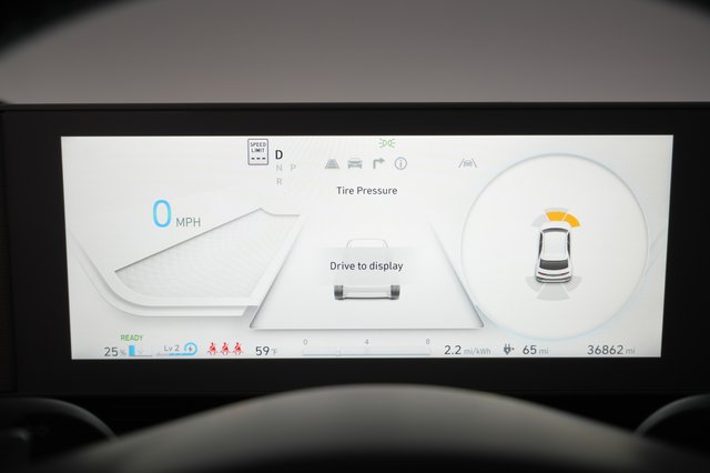 2024 Hyundai IONIQ 5 — photo 5 of 26