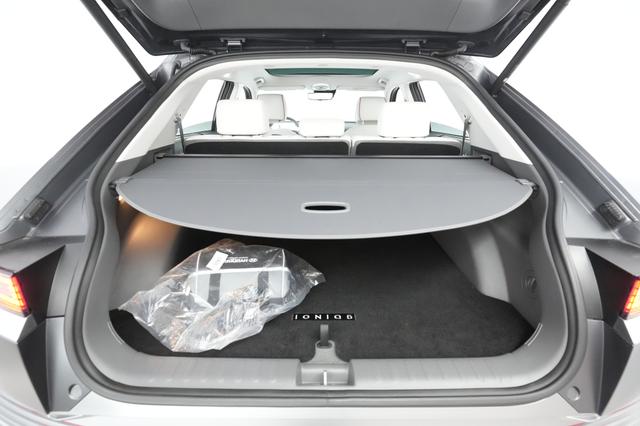 2024 Hyundai IONIQ 5 — photo 6 of 26