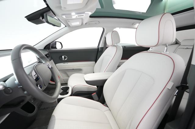 2024 Hyundai IONIQ 5 — photo 3 of 26