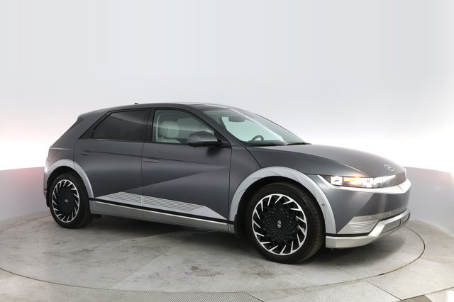 2024 Hyundai IONIQ 5 — photo 12 of 26