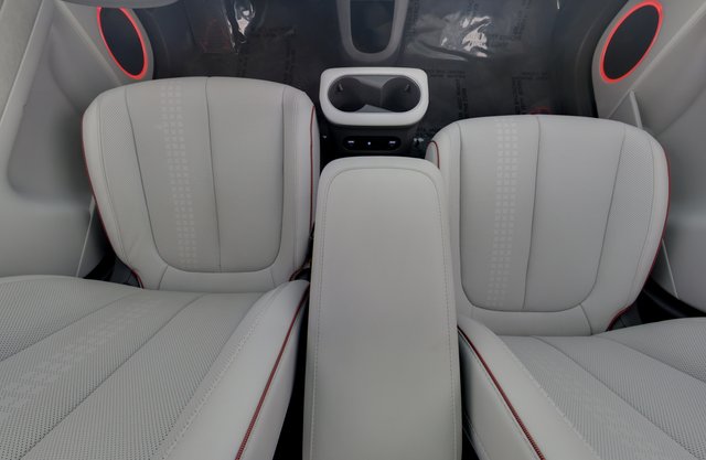 2024 Hyundai IONIQ 5 — photo 23 of 26