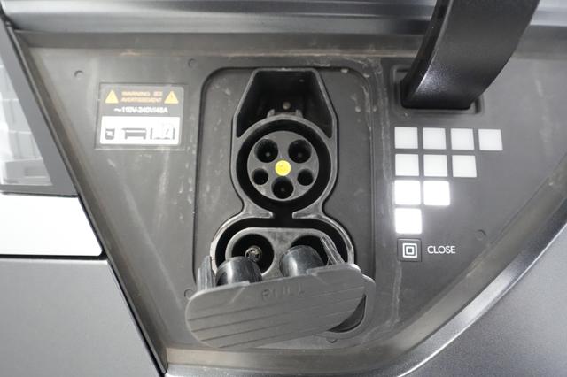 2024 Hyundai IONIQ 5 — photo 8 of 26