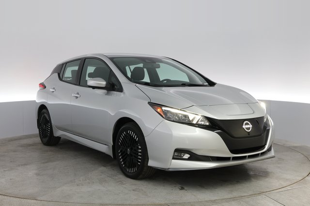 2023 Nissan LEAF — photo 6 of 21