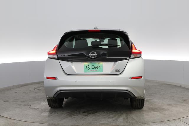 2023 Nissan LEAF